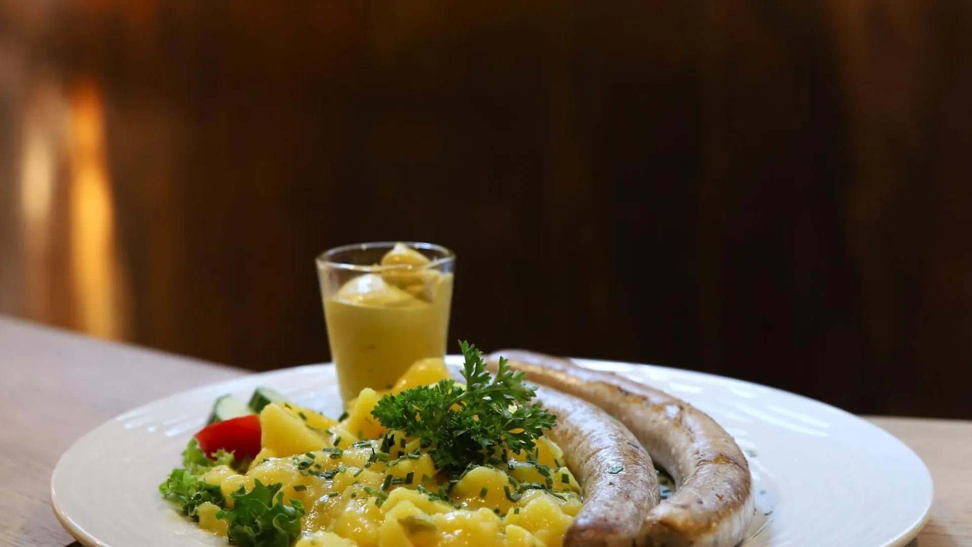 ***  Hotel Zur Isar Plattling Germany