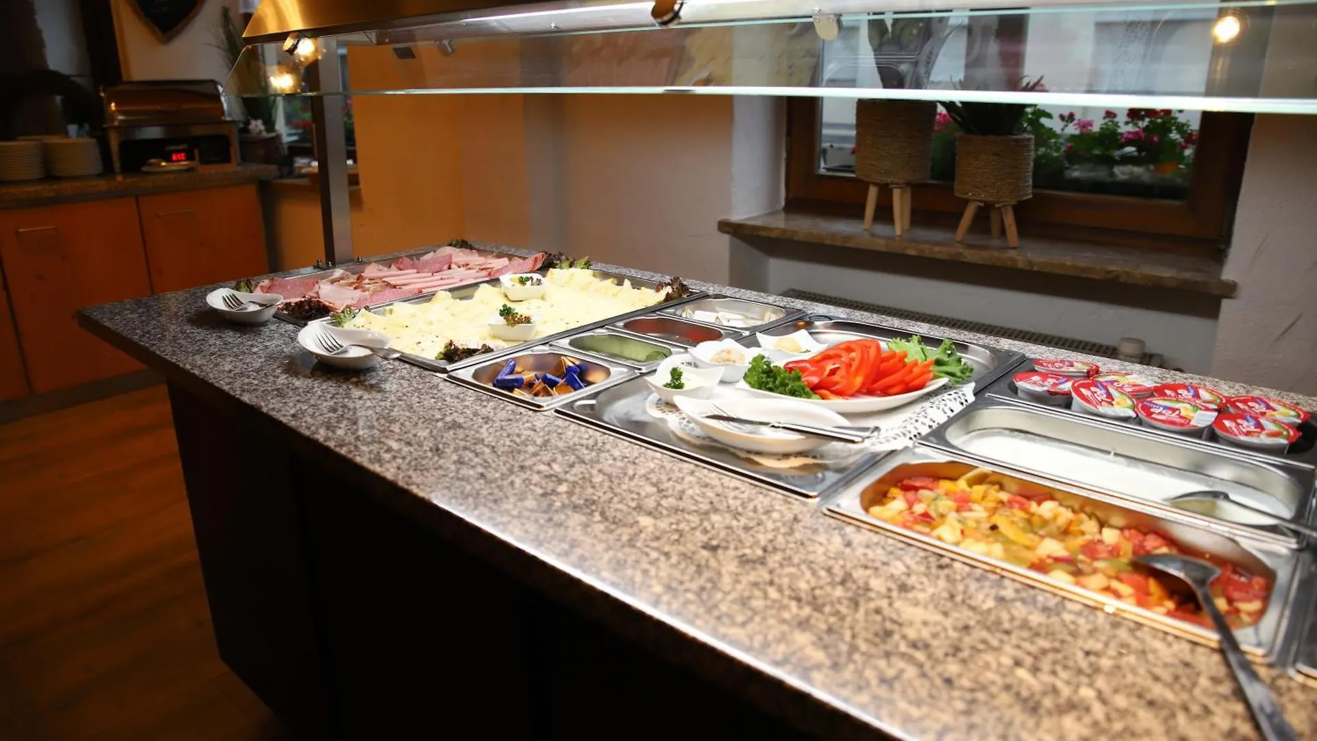 Hotel Zur Isar Plattling 3*,  Germany